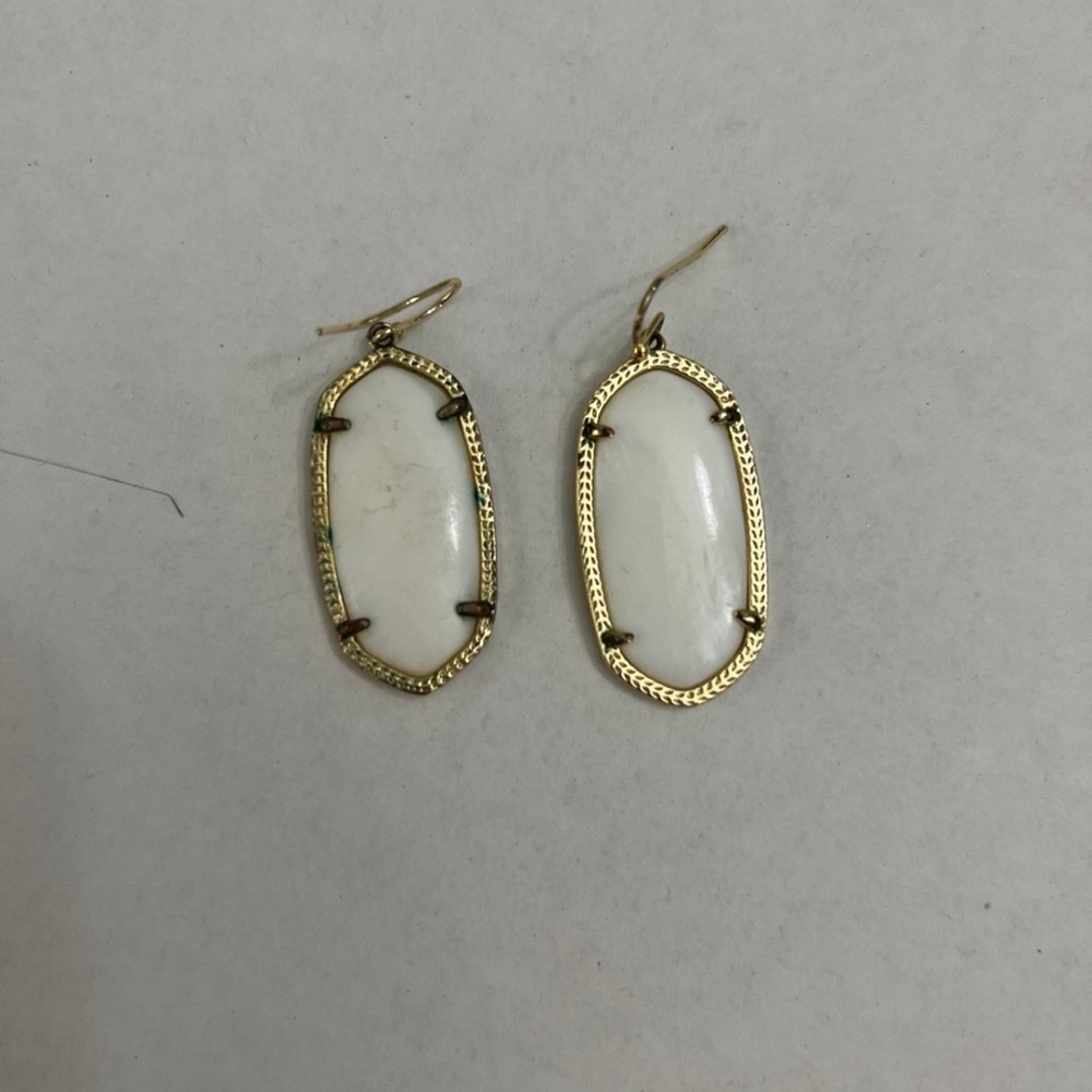 Kendra Scott earrings